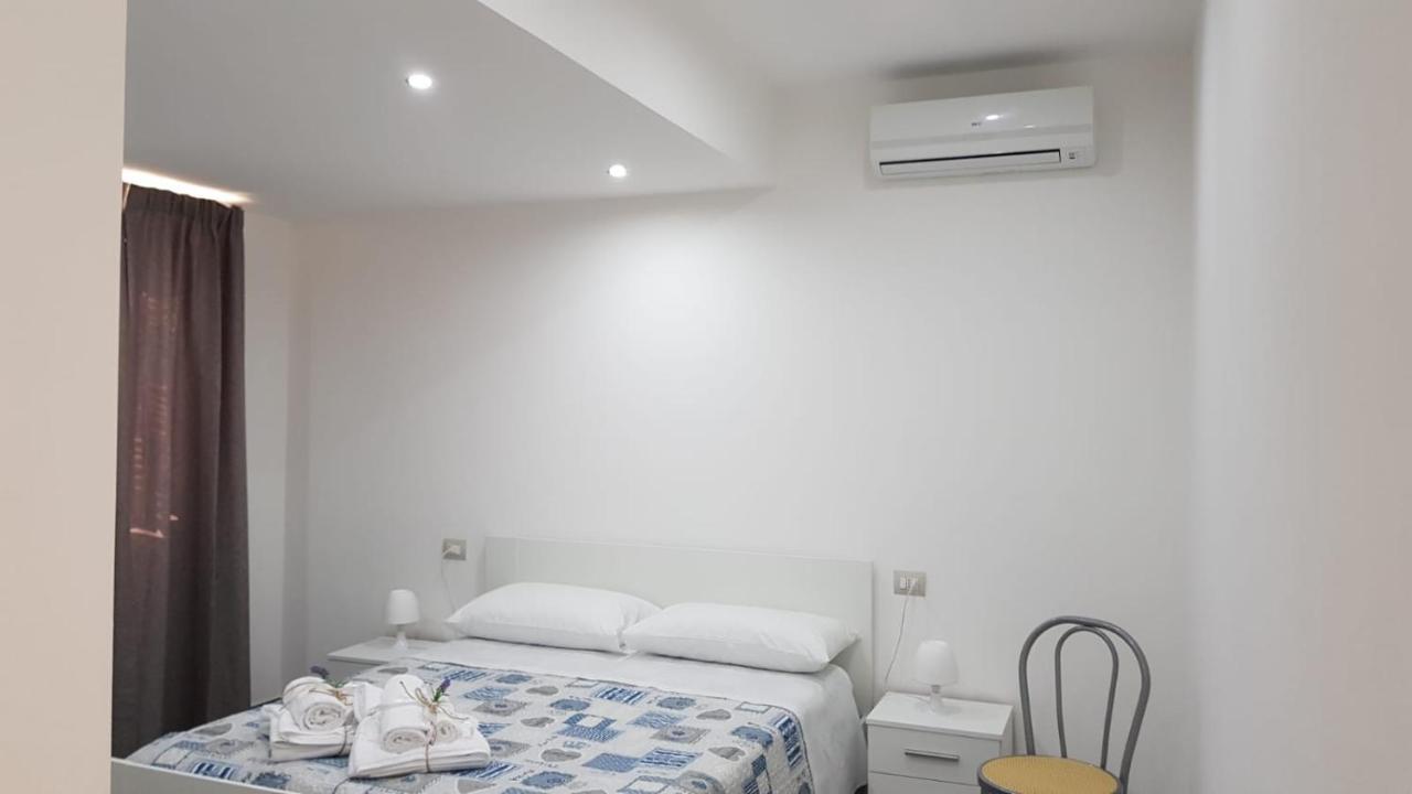 B&B A Casa Di Papi 利扎诺 外观 照片