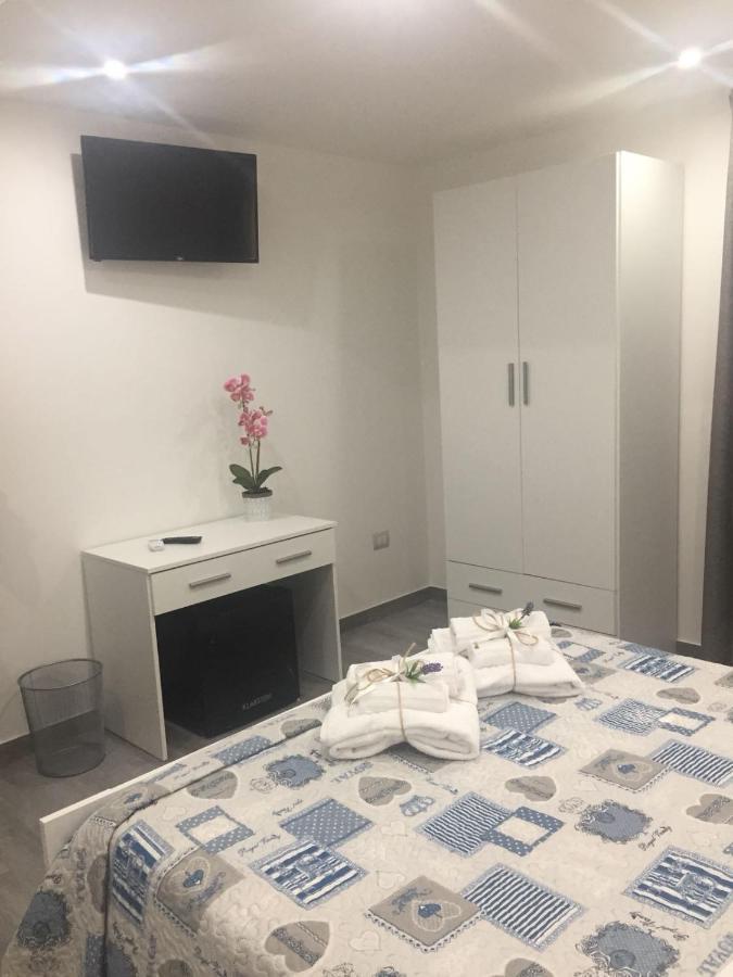 B&B A Casa Di Papi 利扎诺 外观 照片