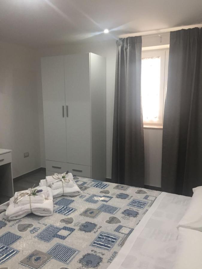 B&B A Casa Di Papi 利扎诺 外观 照片